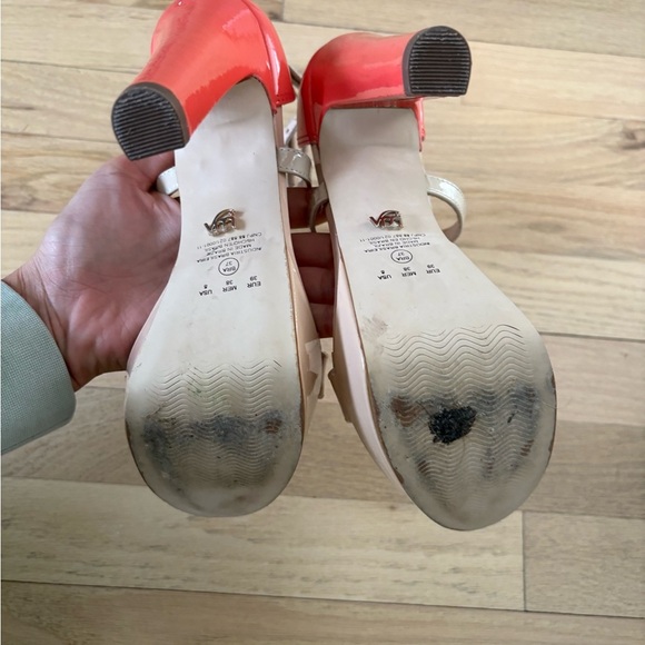 Brazilian Women's Nude and Pink Sandals - Picture 7 of 8